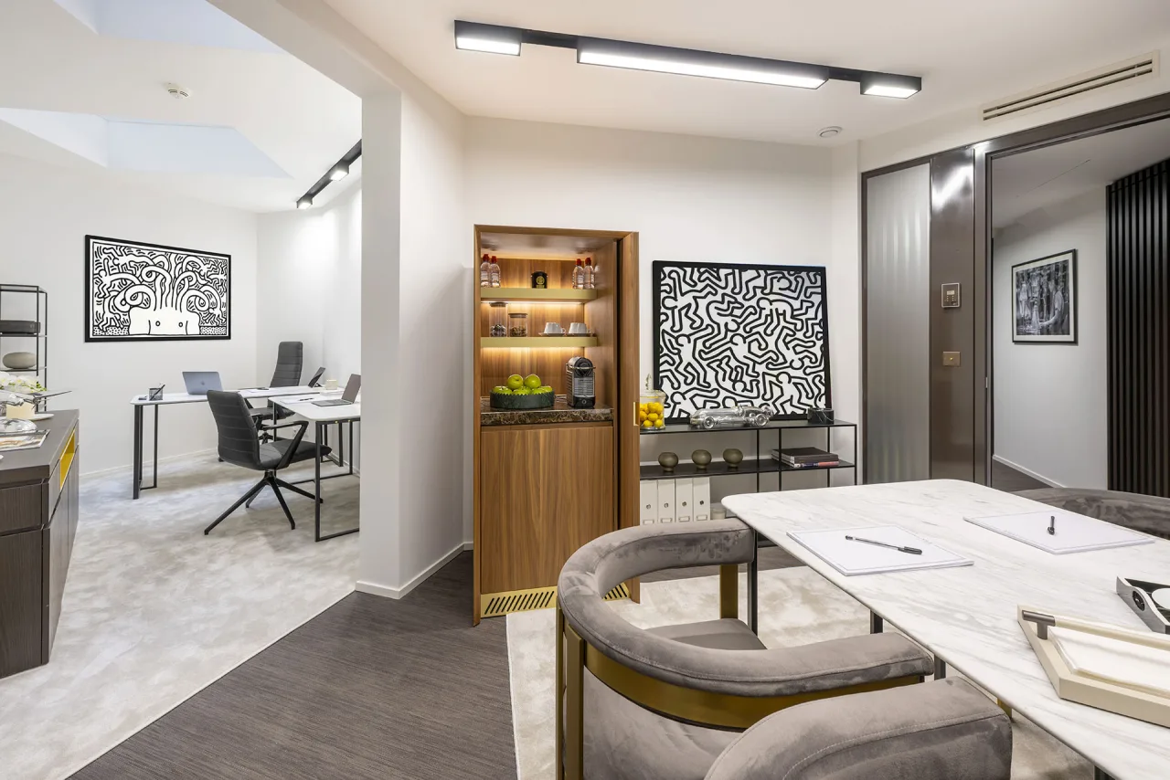 Our private offices — Interior photograph
